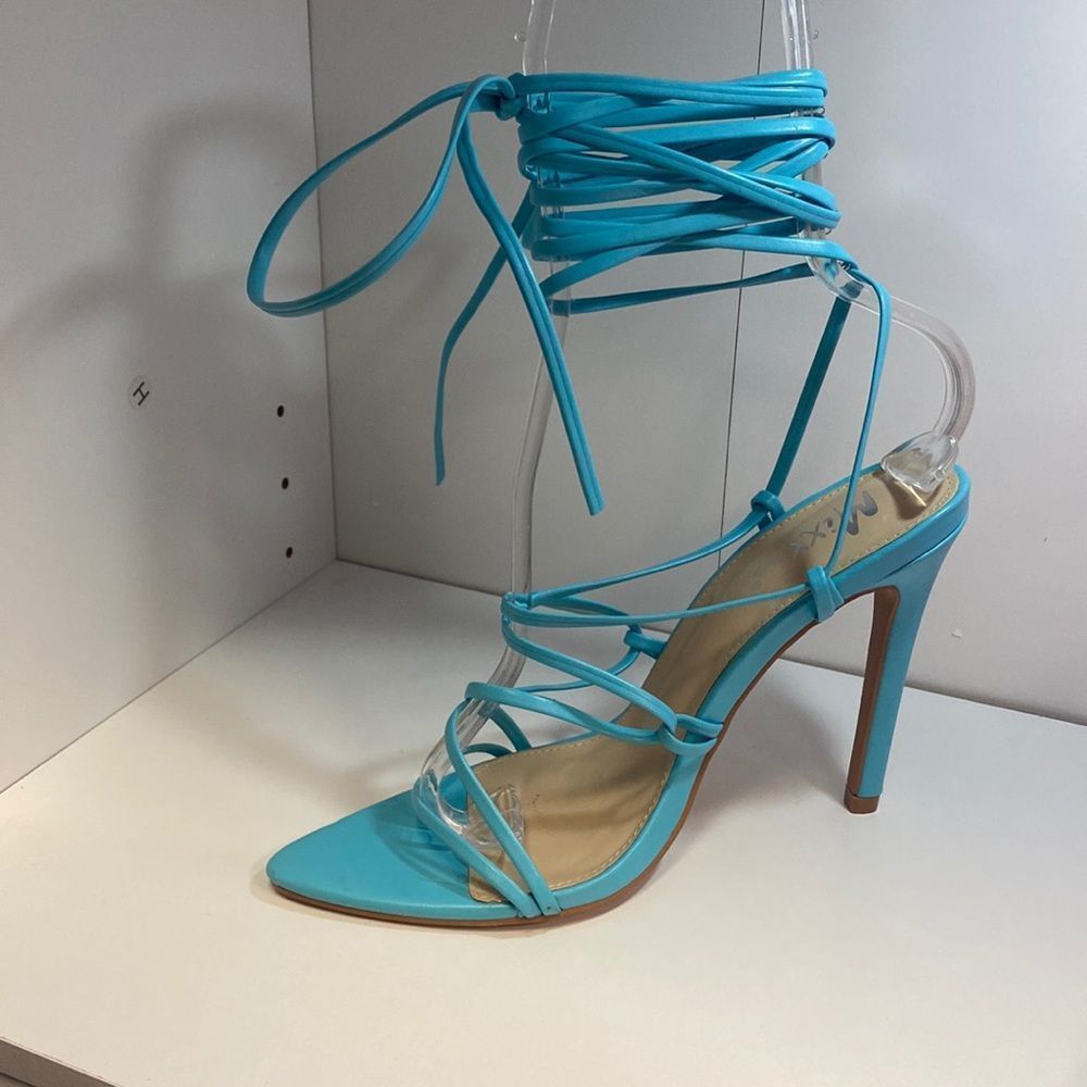 Baby Blue Strappy heel
